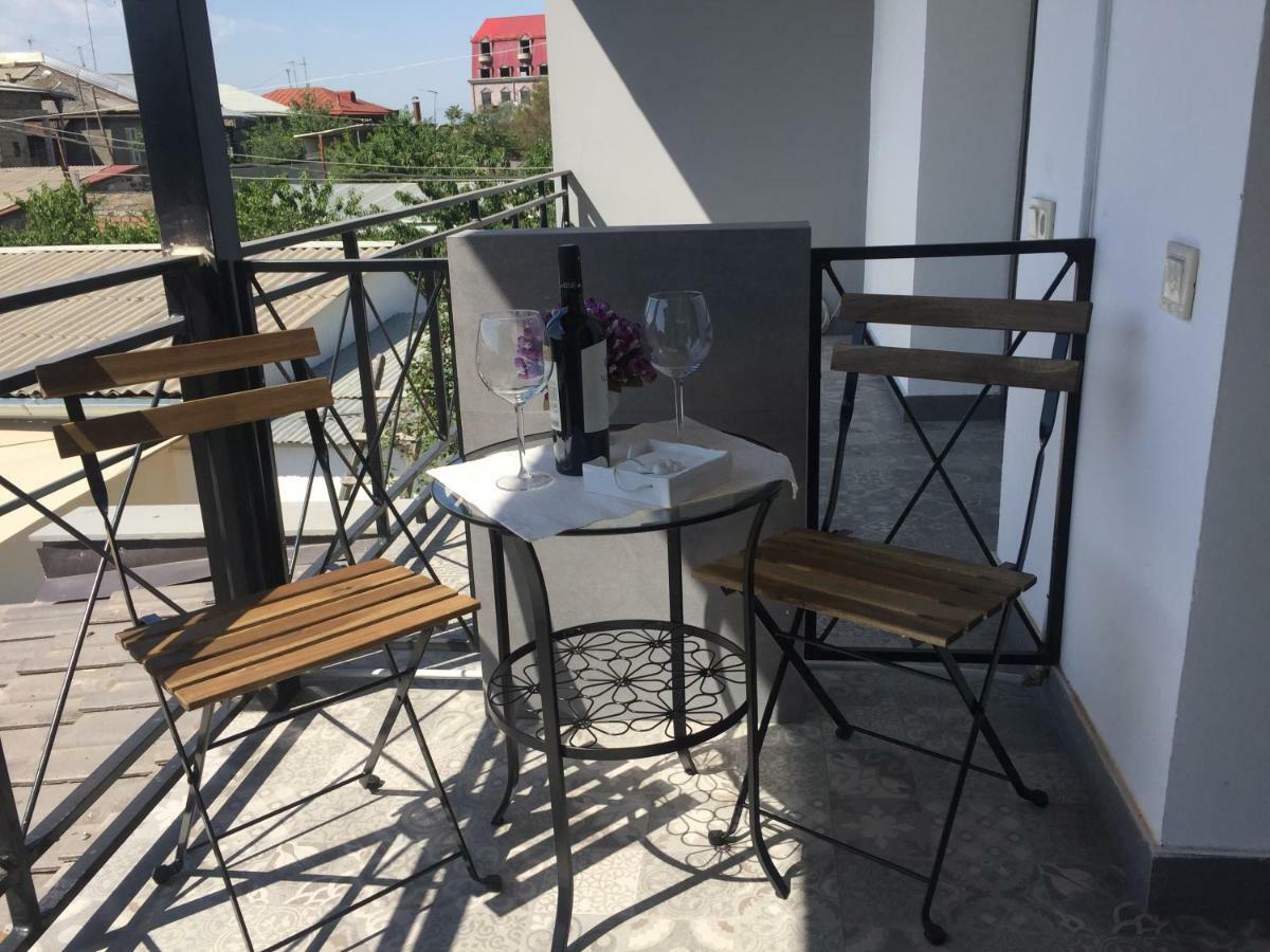 Garden Lounge Hotel Yerevan Exterior photo